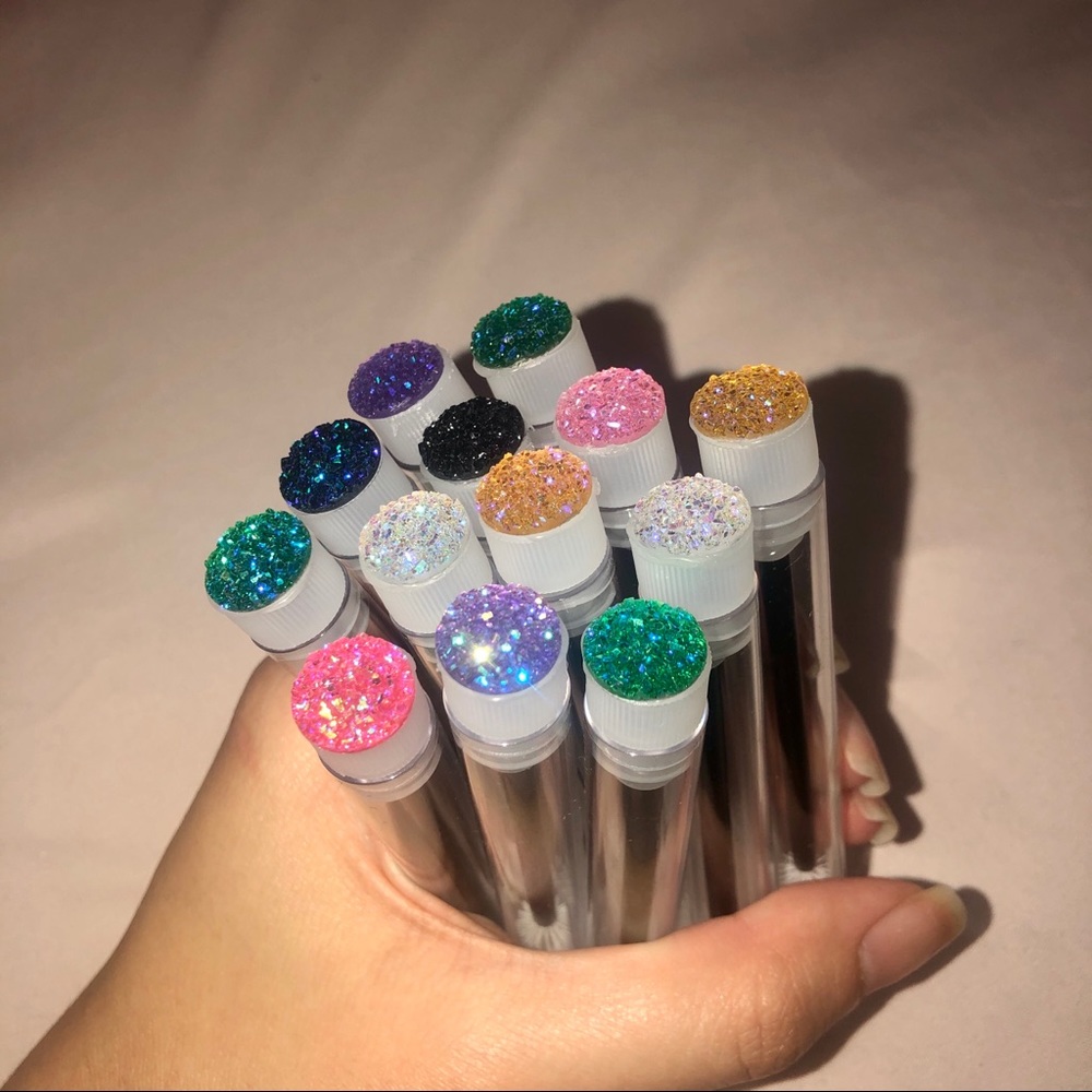 10 piece eyelash spoolies